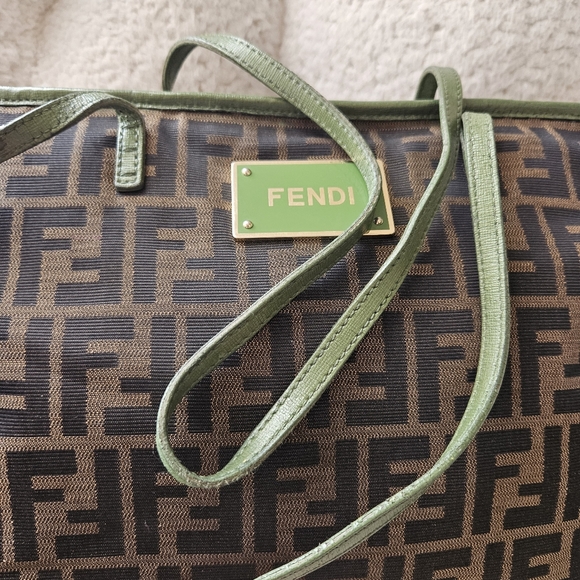 Fendi Roll tote bag - Picture 2 of 14